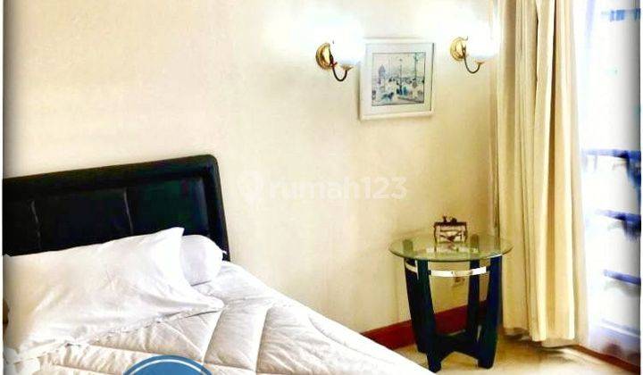 kamar tidur jual rugi apartemen somerset grand