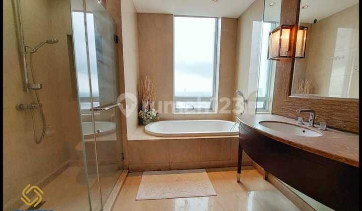 Pakubuwono View Best Unit 3+1Br Best City View 2