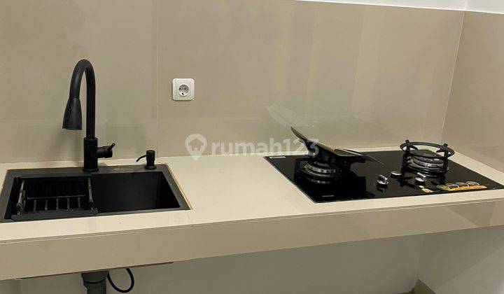 Rumah Minimalis Modern 3 Lantai Di Warakas
