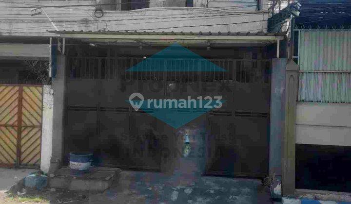 Rumah usaha 2 lantai di petemon 1