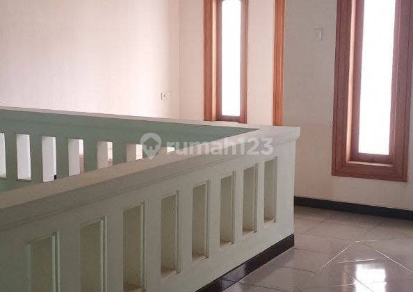 Rumah nyaman di jl gunung soputan 7