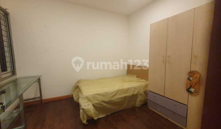 For Sale Mandala Tomang House in Good Condition 2