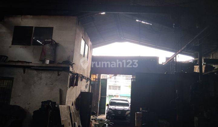 Disewakan Gudang Pangeran Jayakarta Hadap Jalan Raya 2