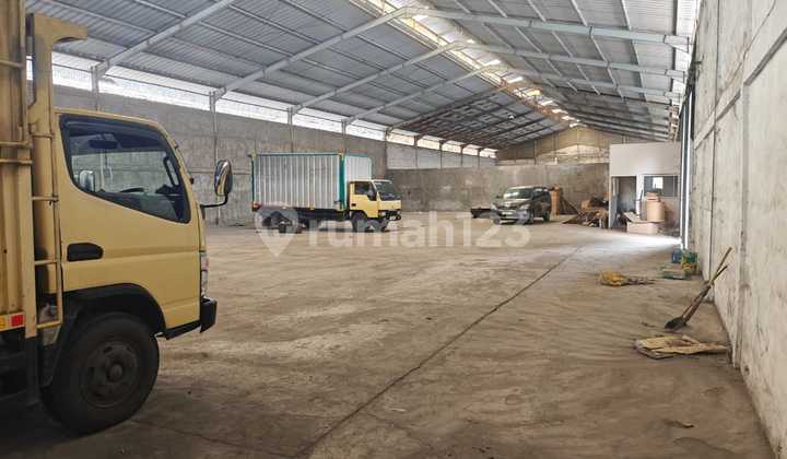 For Rent Warehouse Pasar Kemis Area 3108 m2 Best Price
