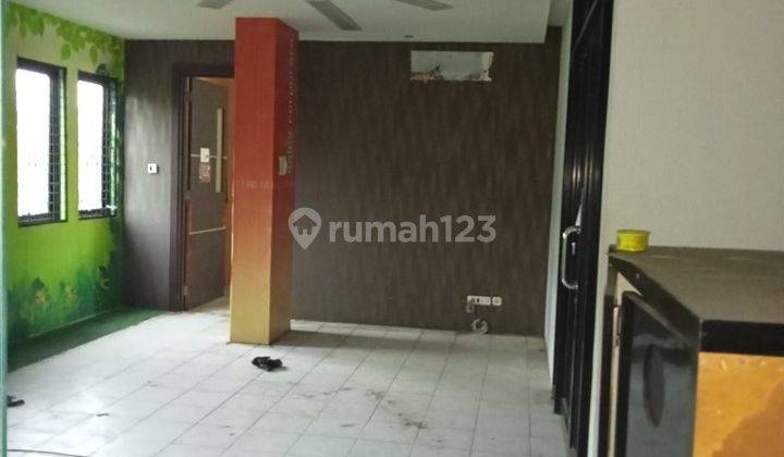 Sewa 2 Unit Gandeng Ruko Pangeran Jayakarta Lokasi Hoek 2