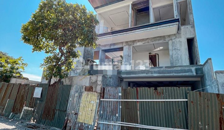 DIJUAL RUMAH BARU GRESS CITRALAND DEKAT UC 1