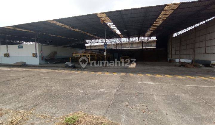 Gudang Pabrik Kri 500 M2 Semi Terbuka Parkir Luas 2