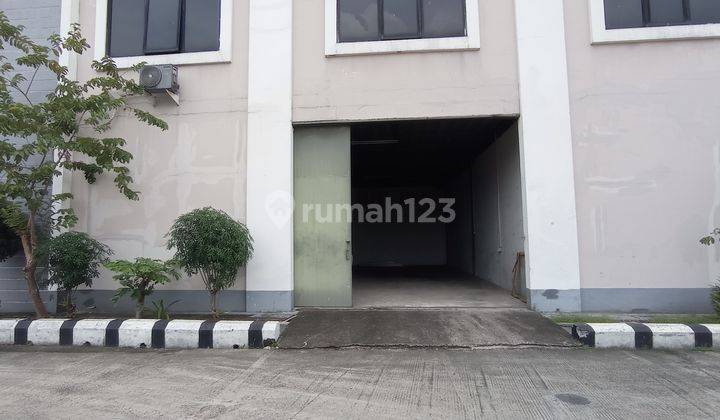 Gudang di JL.Raya Sirkuit Sentul Babakan Madang Kab.Bogor 1