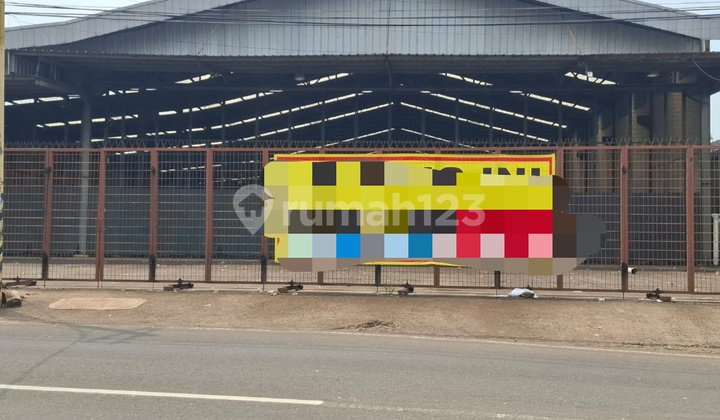 For Sale: 3,775 M2 Steel Warehouse in Cileungsi, Bogor, Ready for Use For Sale: 3,775 M2 Steel Warehouse in Cileungsi, Bogor, Ready for Use