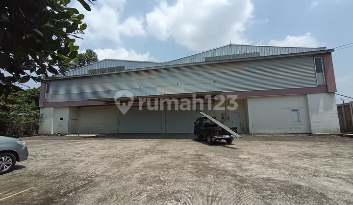 Warehouse for Rent 1,200 sqm Sentul Ready to Use Near Toll Road Warehouse for Rent 1,200 sqm Sentul Ready to Use Near Toll Road