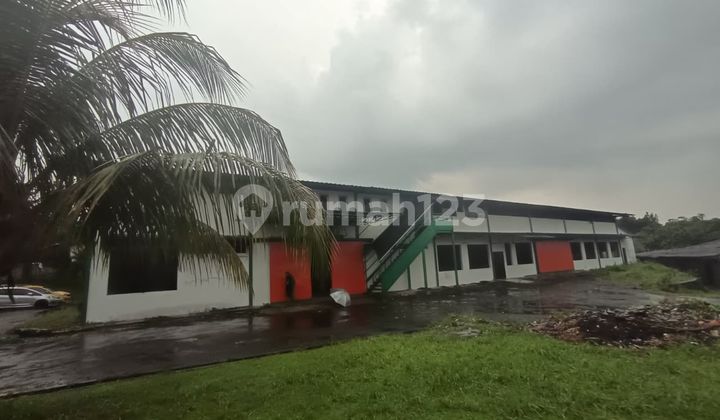 Disewakan Gudang 1 1/2 Lantai Cibuluh Kota Bogor