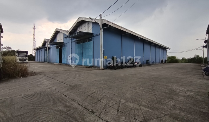 Warehouse for Rent 800 M2 Parung Bogor Ready to Use Warehouse for Rent 800 M2 Parung Bogor Ready to Use