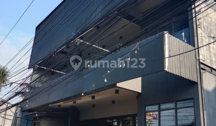 Disewakan Bangunan Ex.restoran Cibubur 2 Lantai Siap Huni Disewakan Bangunan Ex.restoran Cibubur 2 Lantai Siap Huni