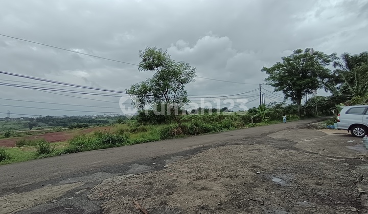 For Rent / Sale Vacant Land 10,000 M2 Good View Sentul For Rent / Sale Vacant Land 10,000 M2 Good View Sentul