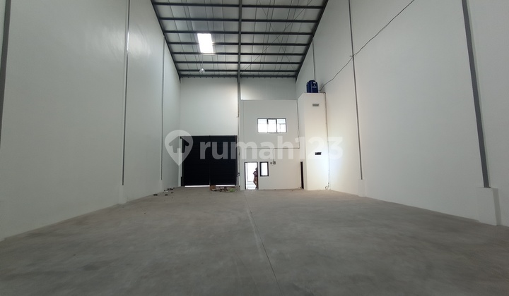 Gudang Sewa Daan Mogot 312 M2 Siap Pakai Rapi,bersih,nyaman