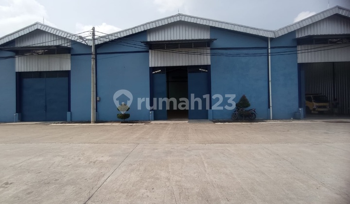 Warehouse for Rent/Sale Lb:300 M2 Ready to Use Strategic Location
