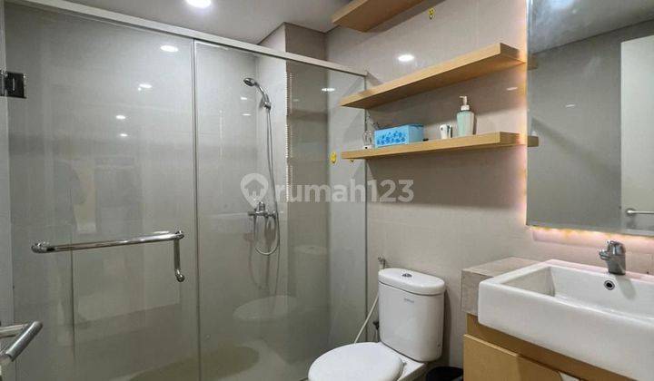 Jual Cepat & Murah Furnished Siap Huni Apartemen Landmark  2