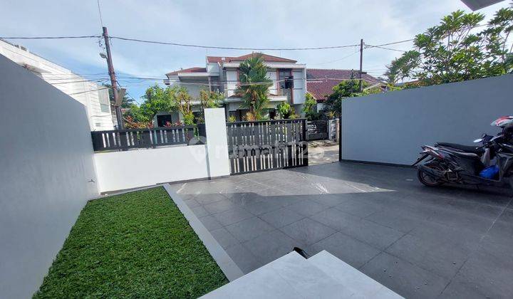 RUMAH BARU 5 KAMAR DESIGN MODERN DLM PERUMAHAN NYAMAN DI PD GEDE