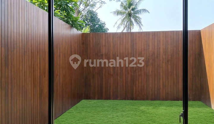 Ready Unit 3Lt Tanah Belakang Luas bisa Cicil ke Developer Dek. Ready Unit 3Lt Tanah Belakang Luas bisa Cicil ke Developer Dek.