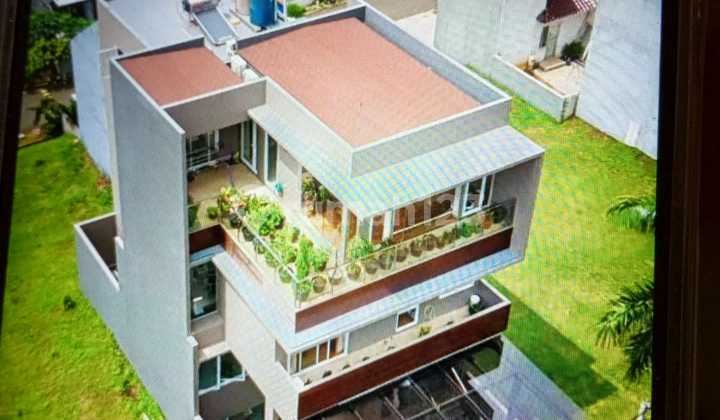 Cluster Amalfi Jl Raya Telaga Nirwana Gading Serpong,Marisca Owr