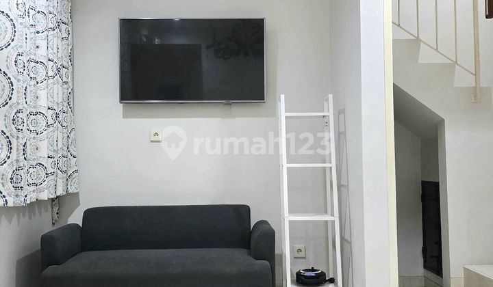 rumah di vanya park, prita owr