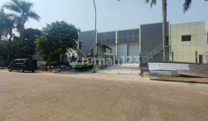 Gudang Taman Tekno Sewa,oma