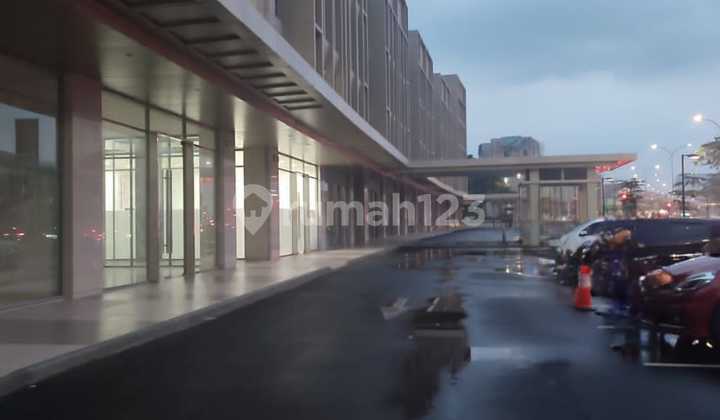 North Nava Park Building, Unit North Nava Park Building, Unit