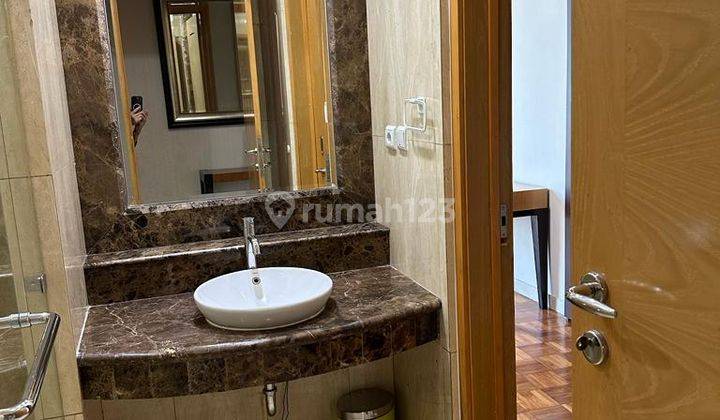 Apartemen Senayan Resident,tasya,yohanes 2