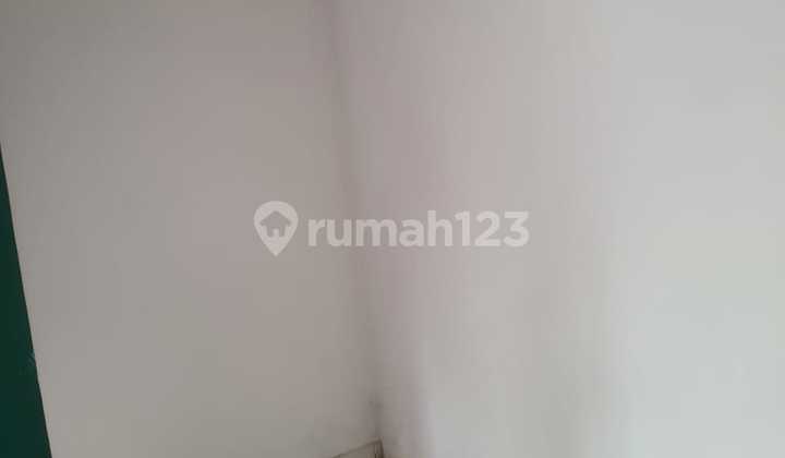 Kencana Loa Bsd,Yani 2