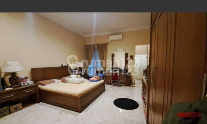 Durian Tiga Pancoran, South Jakarta, Didik OWR 2