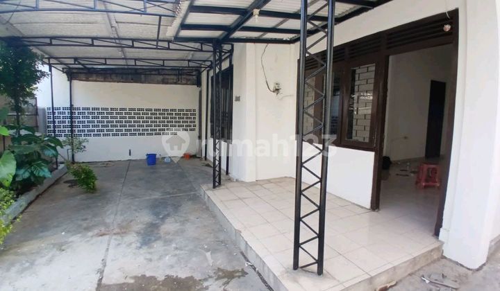 Rumah Di Pejompongan Jak Pusat Di Sewa.ilham Owr 2