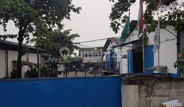 Moh Toha Raya 45 Factory, Darso Owr