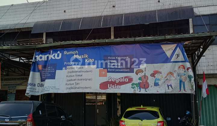 Terraced shop houses, Bukit Nusa Indah, Paulus OWR Terraced shop houses, Bukit Nusa Indah, Paulus OWR