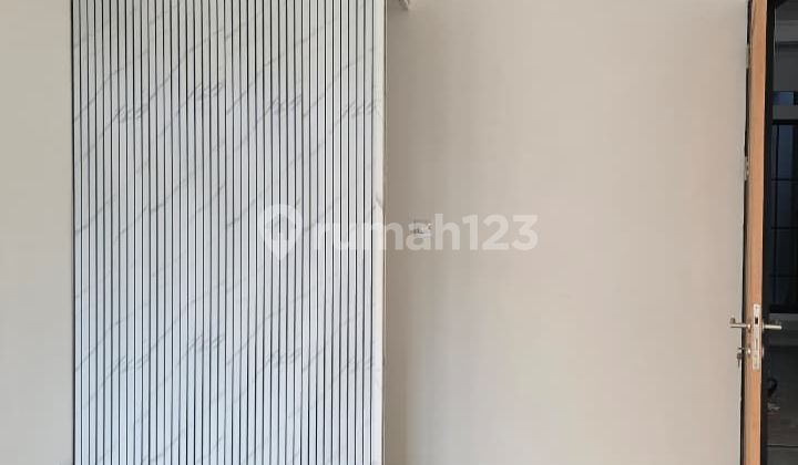 rumah griya loka bsd,yani 2