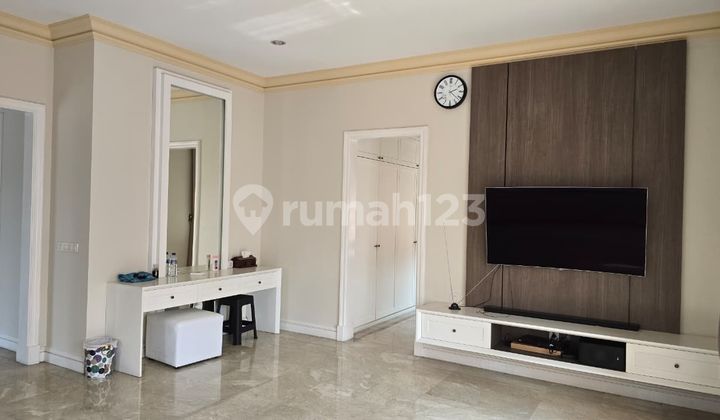 rumah di fauntainebleau golf residence,yani