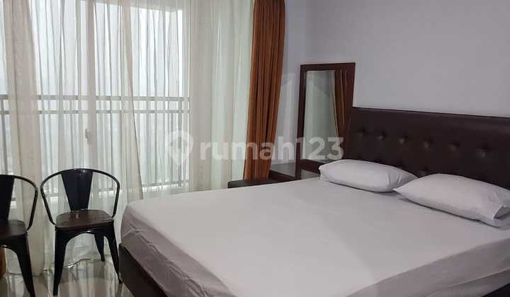 Thamrin Executive Apartment, Cristina OWR