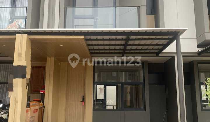 wooden land cluster svani, tasya, dika