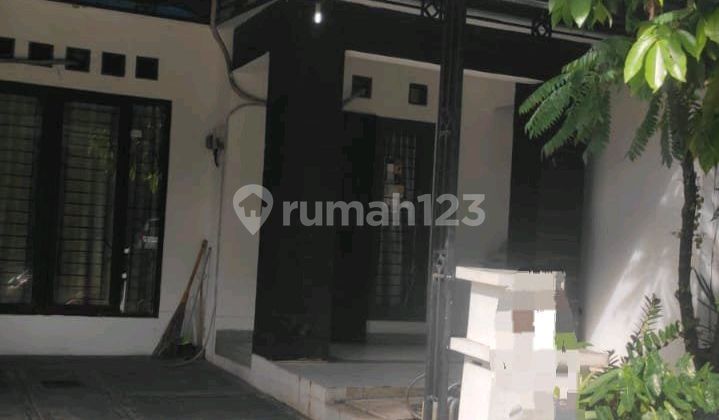 House for Rent in Venice Cluster, Graha Raya, Irsan Owr