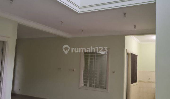 RUMAH KLASIK 2 LANTAI SIAP HUNI WISATA BUKIT MAS 4