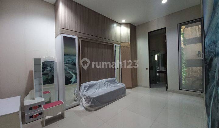 Disewakan Rumah Di Pakuwon Indah Mansion 5