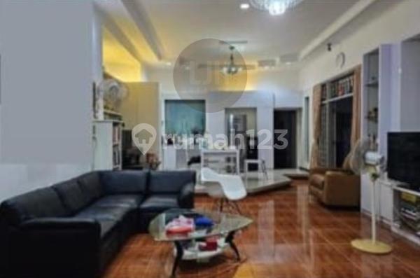 Rumah siap huni di Puri Anjasmoro 1