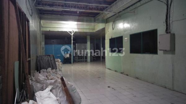Warehouse / Factory in the Untung Suropati area 1