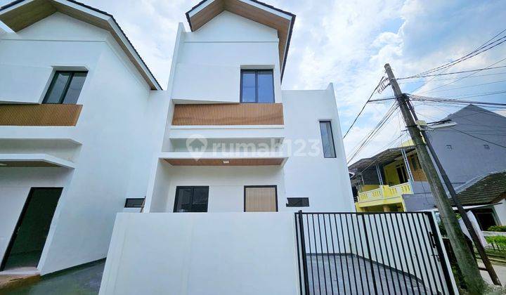 Rumah Minimalist Modern 2 Lantai Di Harapan Indah 1