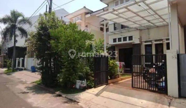 Dijual Rumah 2 Lantai Harga Bersahabat di Cluster Aralia, Harapan Indah, Bekasi
 1