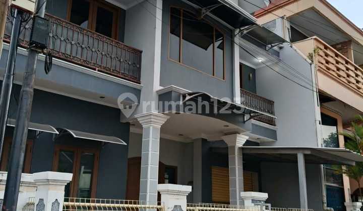 Dijual Rumah 4 lantai konsep unik dalam Komplek di Pondok Kopi, Jakarta Timur Dijual Rumah 4 lantai konsep unik dalam Komplek di Pondok Kopi, Jakarta Timur