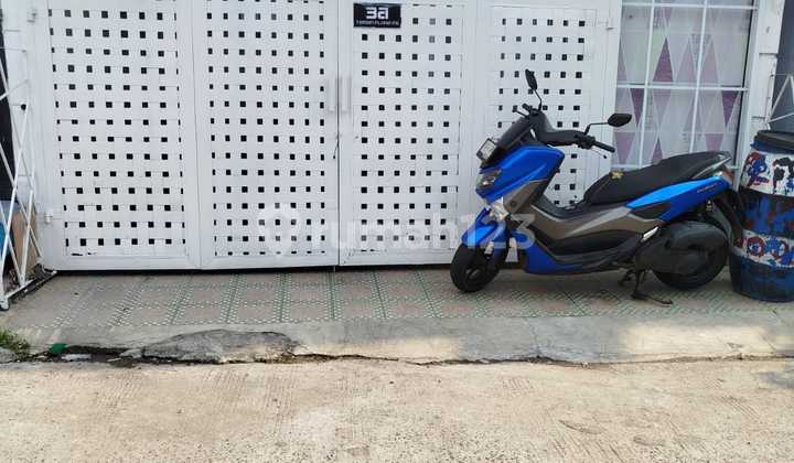 House for sale in Flora Marakas Park, Pondok Ungu Permai.