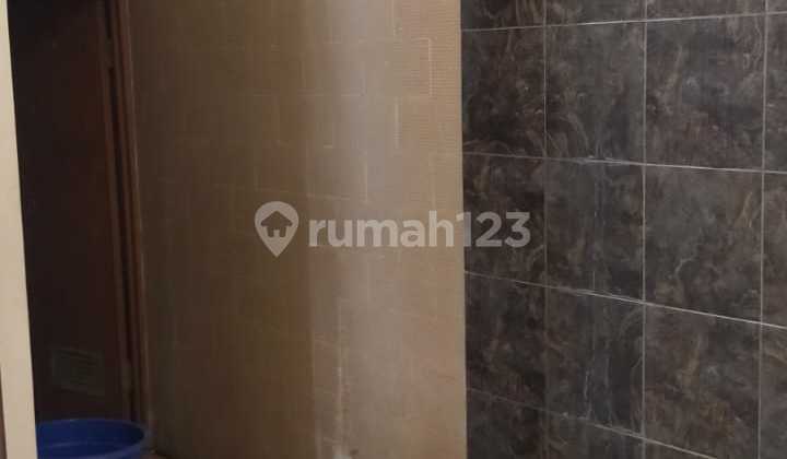 Disewakan Rumah di Jl. Alamanda, Harapan Indah, Bekasi 2
