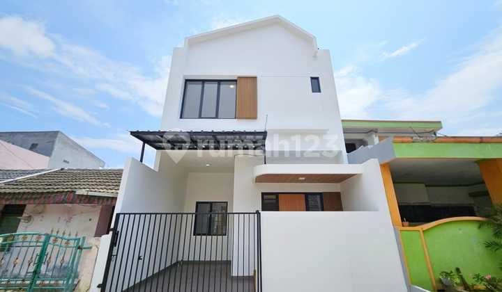 JUAL CEPAT Rumah Modern Minimalis 2 Lantai Pondok Ungu Permai