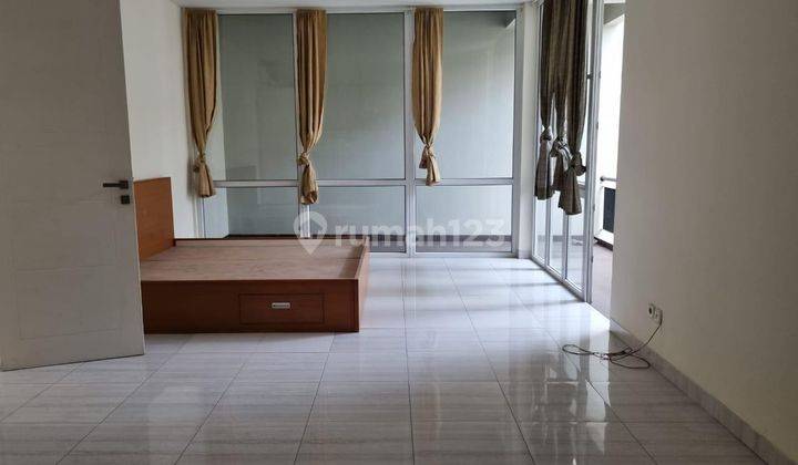 Dijual Rumah Siap Huni di Raffles Hills, Cibubur, Jawa Barat 2