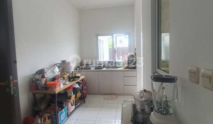 FOR SALE Dijual rumah di PALM SPRING 2